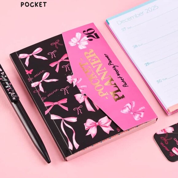 Pink Bows 2026 Year Gift Box - Picture 9 of 11